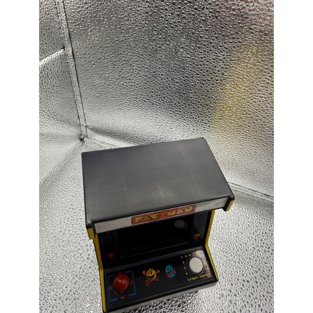 Miniature Arcade Machine Pac Man Full Color Screen Portable Handheld Game - Picture 7 of 8